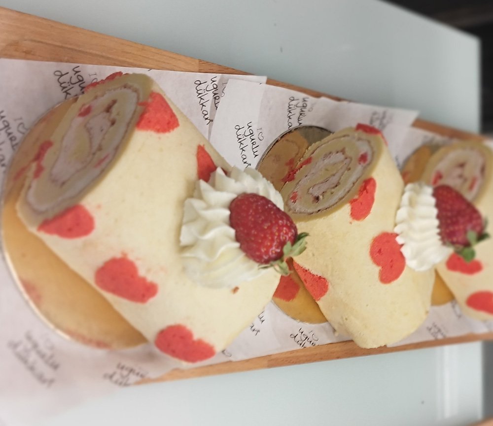 Glütensiz Rafine Şekersiz Swiss Roll Cake Atölyesi